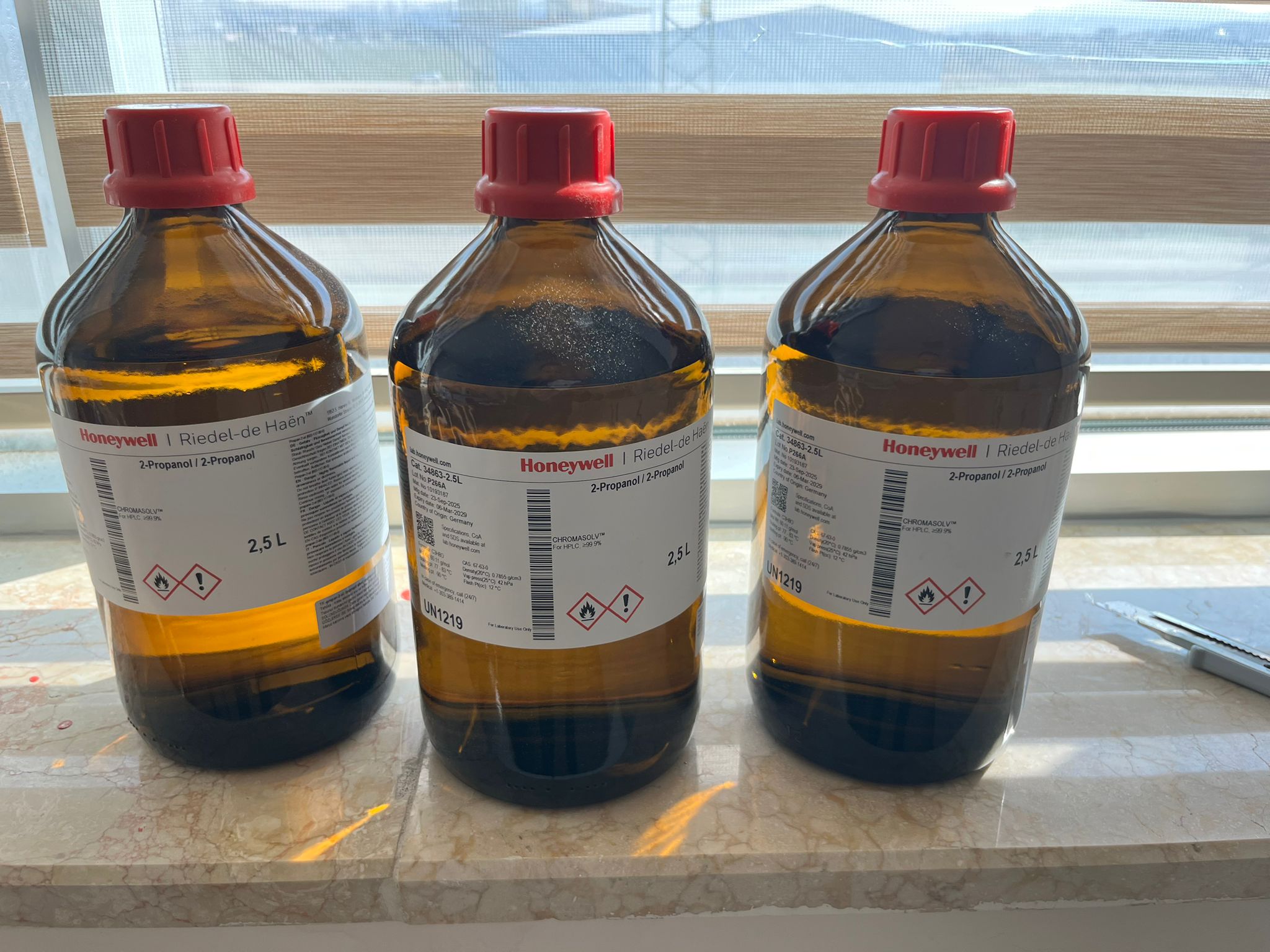 Riedel-De-Haën 34863 2-Propanol Chromasolv™, 99.9% For Hplc Hplc grade Glass Bottle 2.5 L